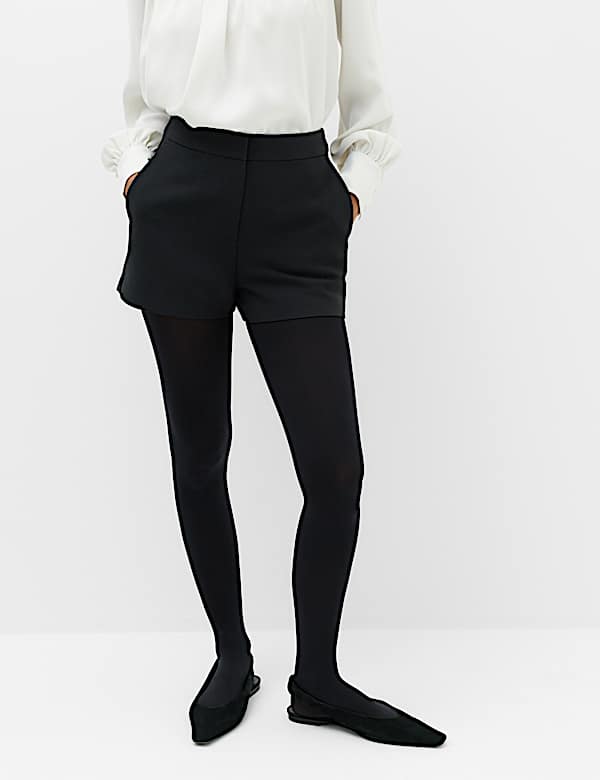 Tailored Mid Rise Cropped Shorts - UA
