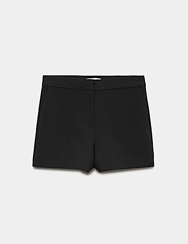 Tailored Mid Rise Cropped Shorts - UA