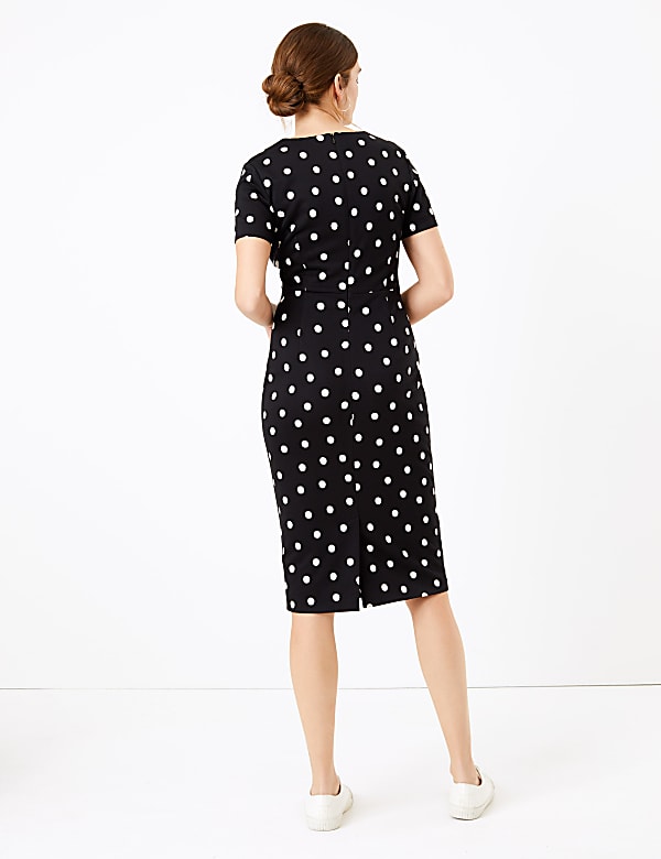 Jersey Polka Dot V-Neck Knee Length Dress