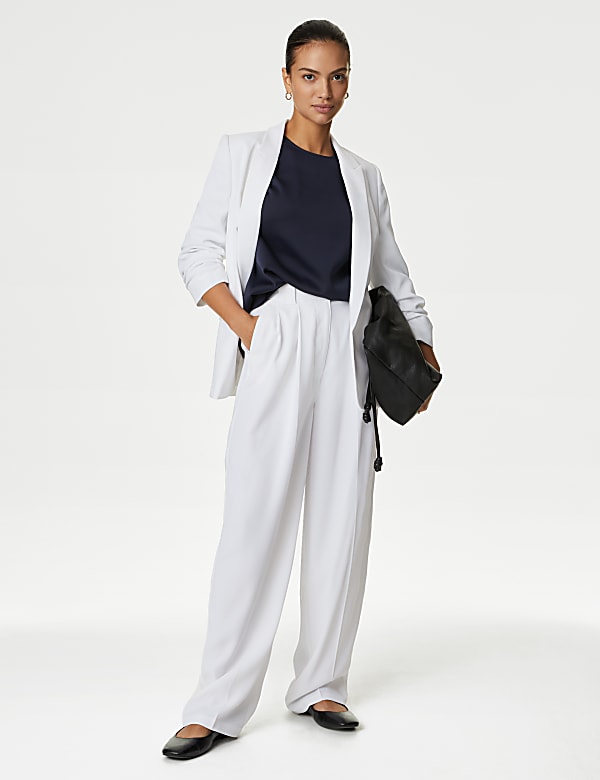 Ruched Sleeve Blazer