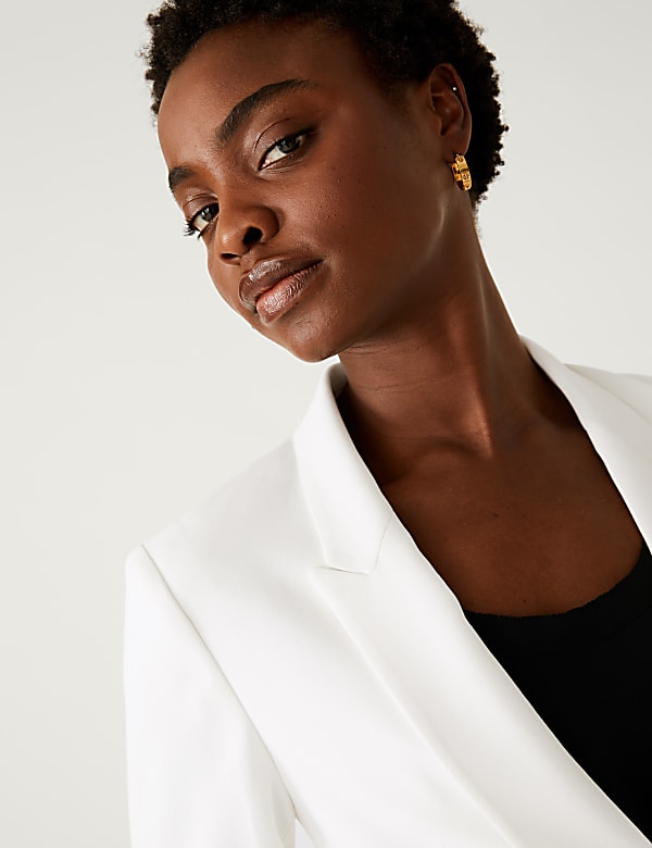 Ruched Sleeve Blazer