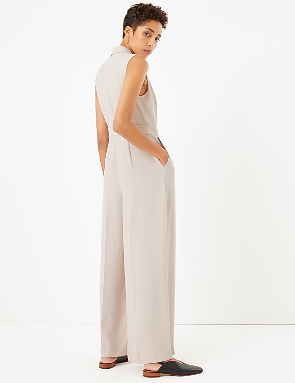 Crepe Sleeveless Jumpsuit