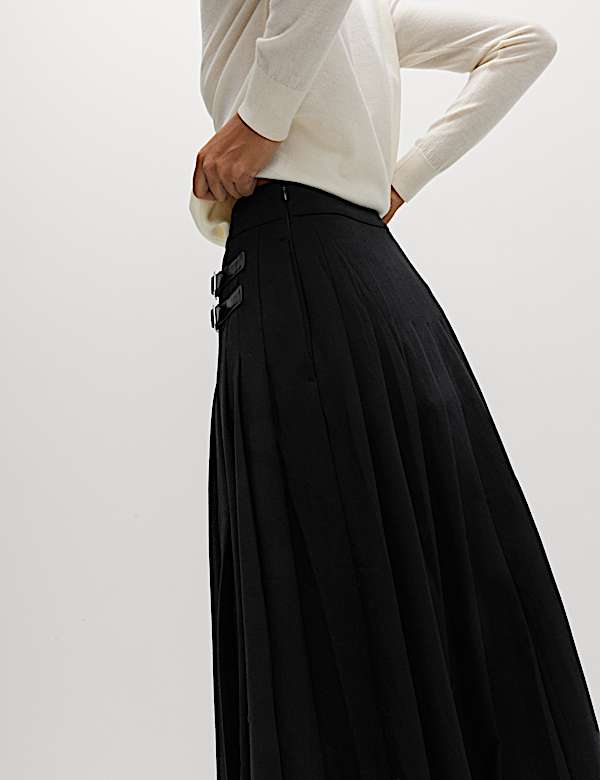 Pleated Side Split Maxi Skirt - AT
