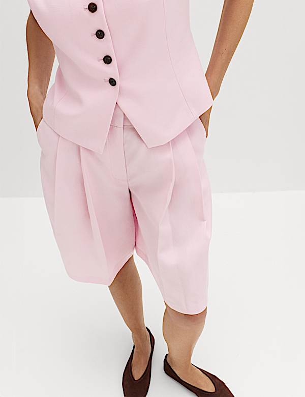 Lyocell Rich Pleat Front Bermuda Shorts - MV