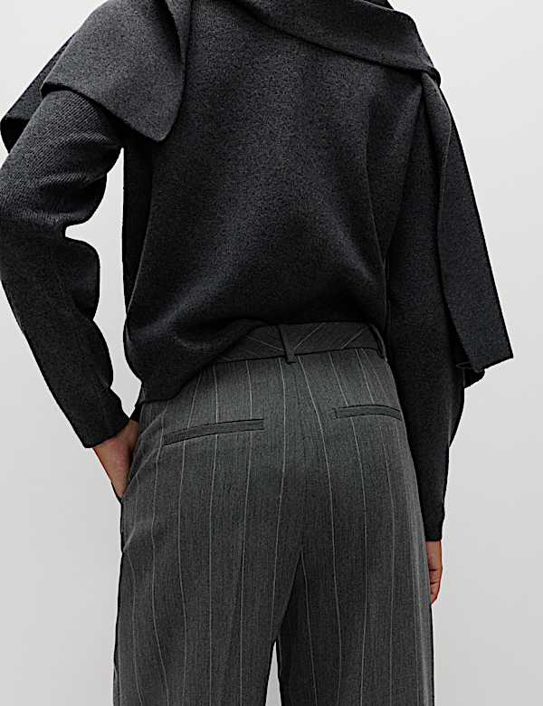 מכנסי פלנל בגזרה רחבה עם פסים דקים - IL