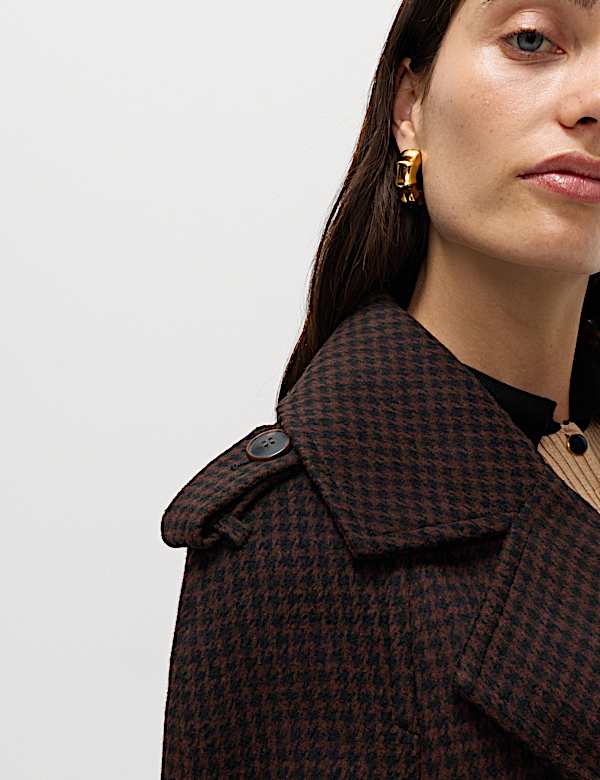 מעיל משבצות מחויט בגזרה ארוכה עם חגורה - IL