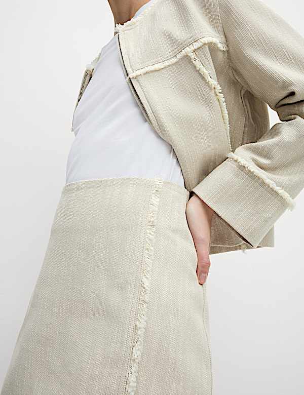 Pure Cotton Frayed Seam Mini Skirt