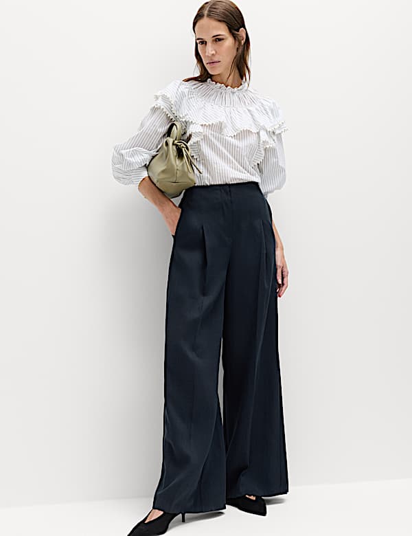 Single Pleat Wide Leg Trousers with Linen