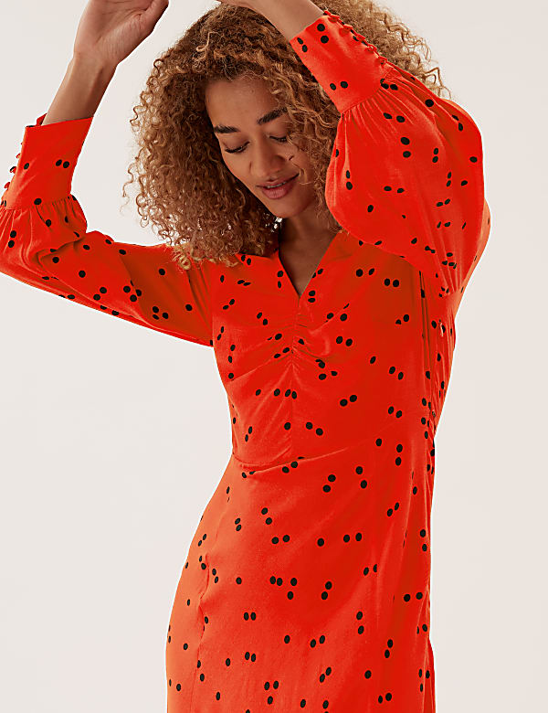 Polka Dot Ruched V-neck Midi Dress