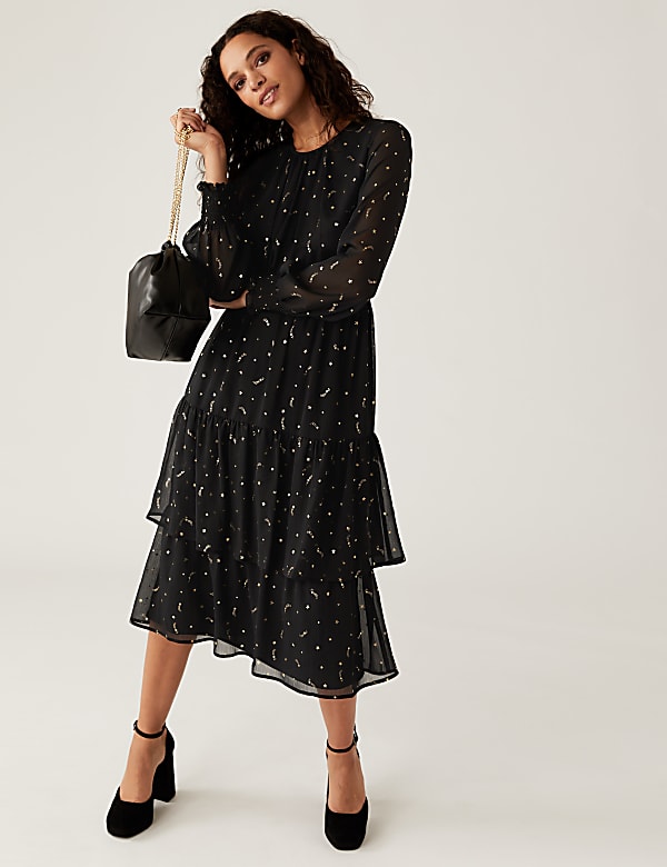 Star Print Round Neck Midi Tiered Dress