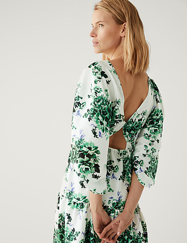 Floral V-Neck Midaxi Tiered Dress