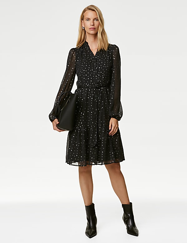 Foil Printed V Neck Knee Length Tiered Dress BLACK MIX Dresses M S MY