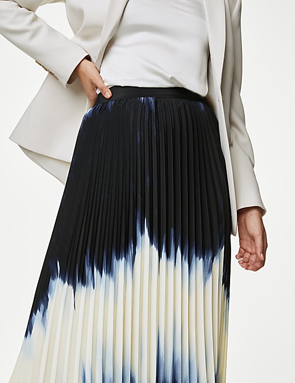 Ombre Pleated Midaxi Skirt