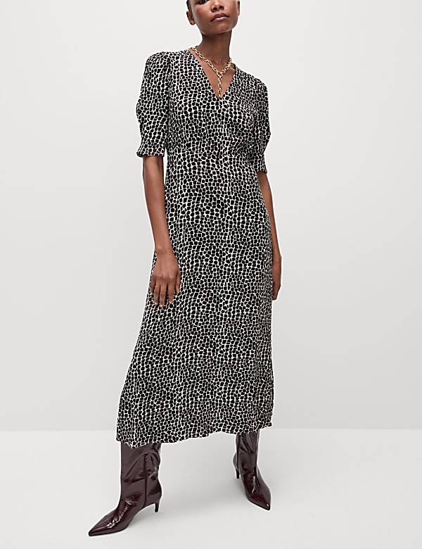 Printed V-Neck Midaxi Tea Dress