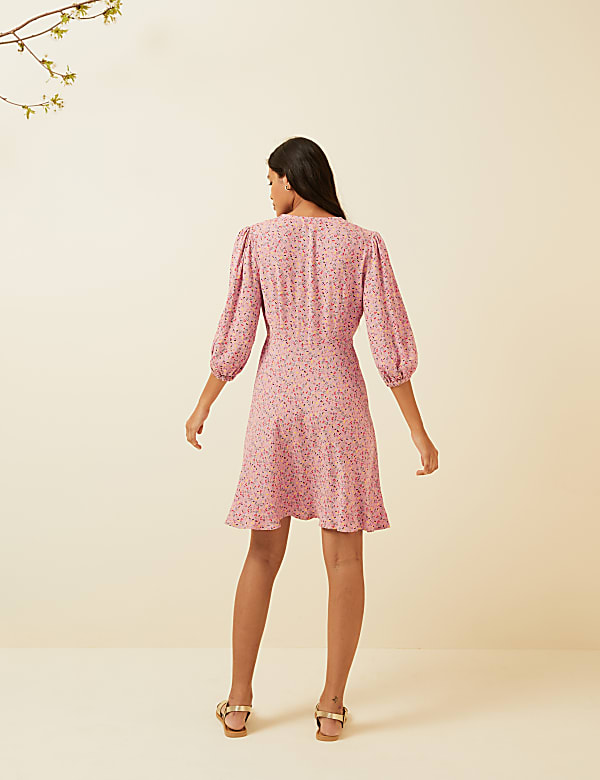 Floral V-Neck Button Through Mini Tea Dress
