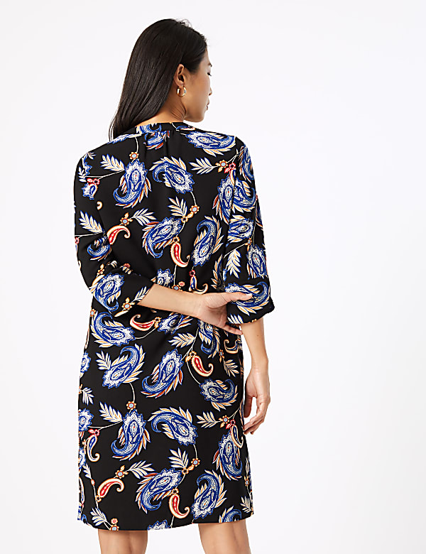 Crepe Paisley Print Shift Dress