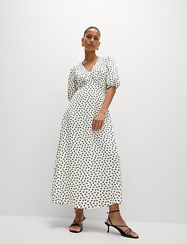 Printed V-Neck Puff Sleeve Midi Tea Dress - AT
