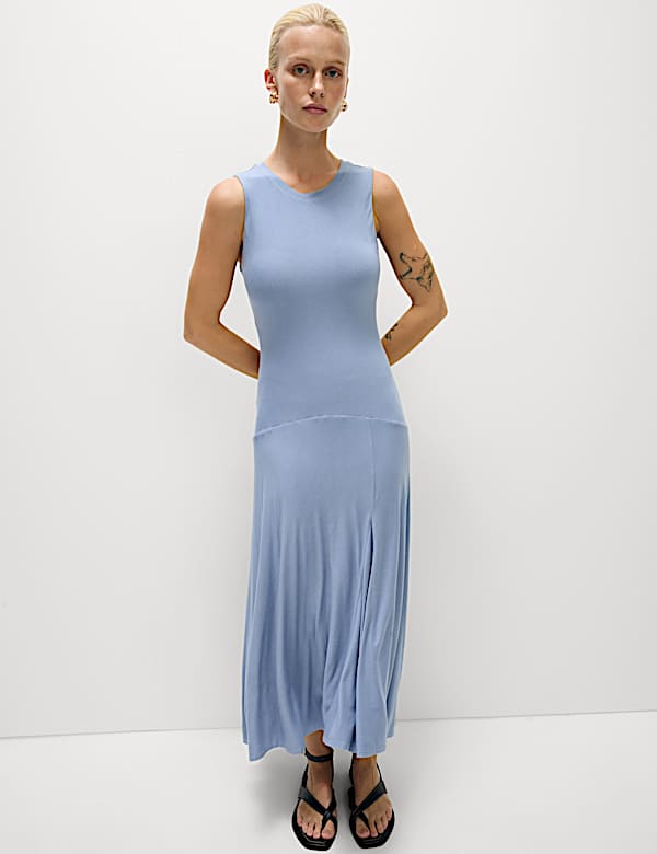 Round Neck Jersey Dress
