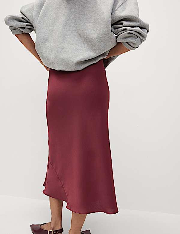 SATIN SLIP SKIRT