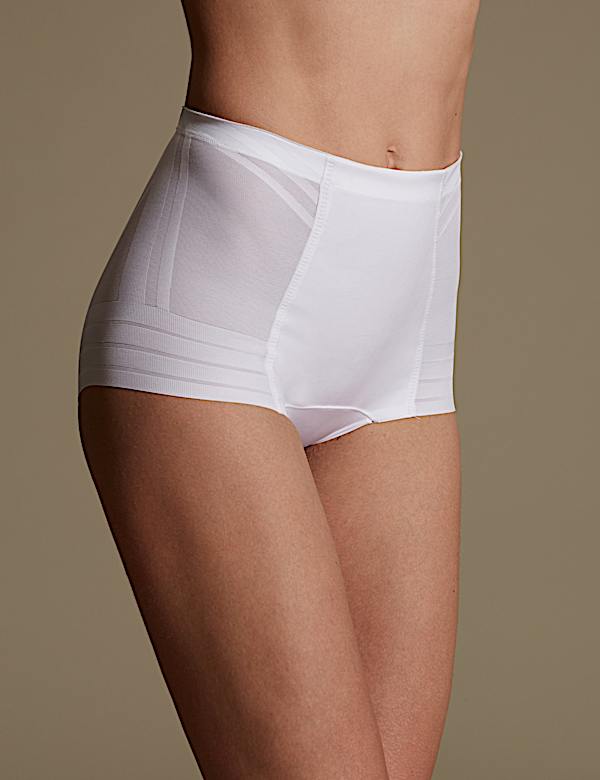 Firm Control Magicwear&trade; Low Leg Knickers