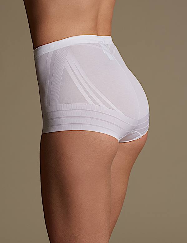 Firm Control Magicwear&trade; Low Leg Knickers