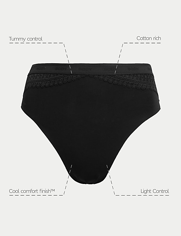 2pk Light Control Cotton Rich High Leg Knickers