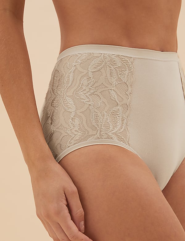 2pk Firm Control Wild Blooms Full Briefs