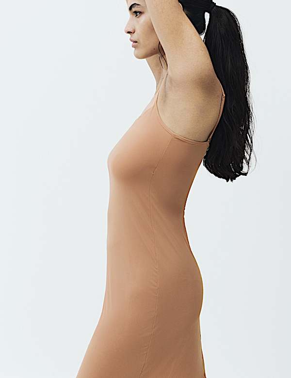 Fond de robe Body Invisibles&trade; Cool Comfort&trade; - BE
