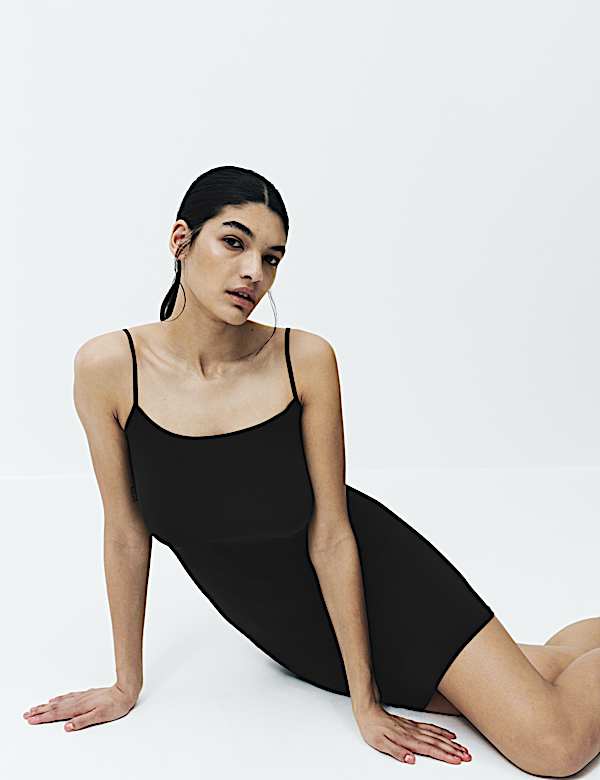 Body Invisibles Flexifit&trade; Full Slip - NL