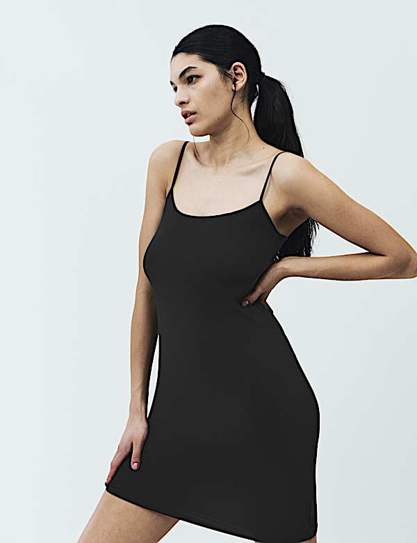 Body Invisibles Flexifit&trade; Full Slip - NL