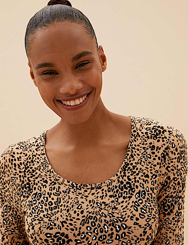 Buy Heatgen™ Thermal Long Sleeve Top at Marks & Spencer