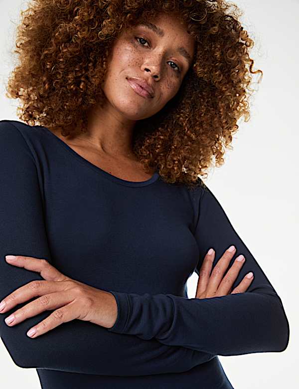 Heatgen™ Medium Thermal Scoop Neck Top