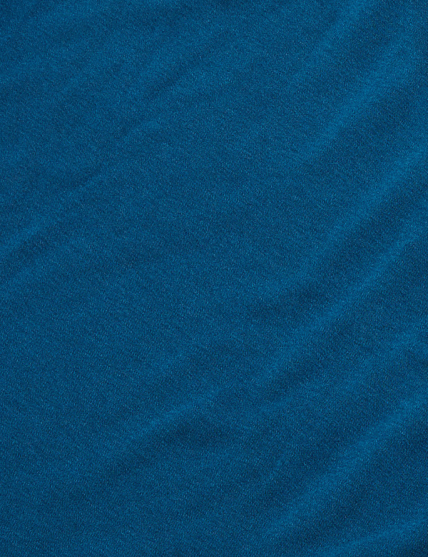 Heatgen&trade; Medium Thermal Scoop Neck Top