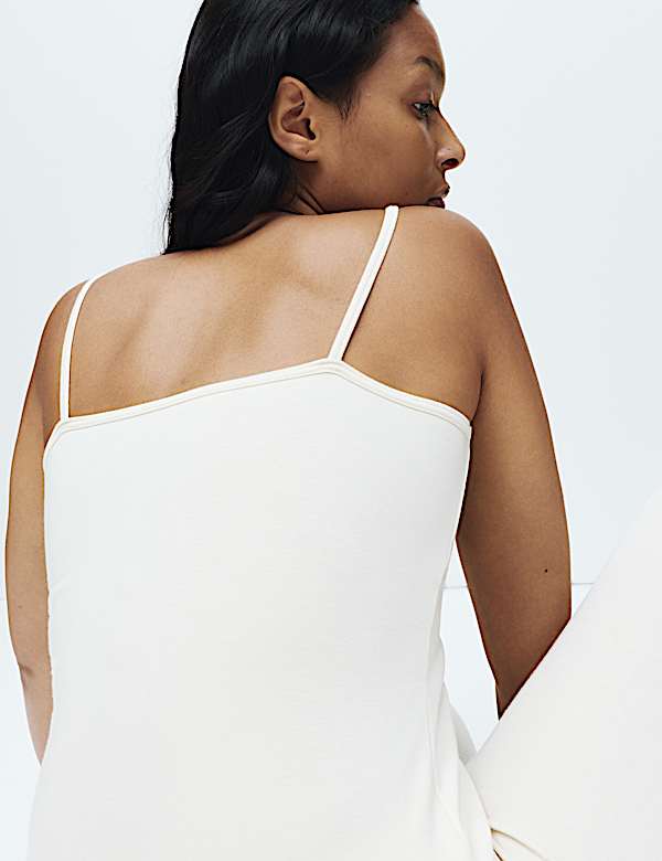 Heatgen™ Medium Thermal Strappy Vest