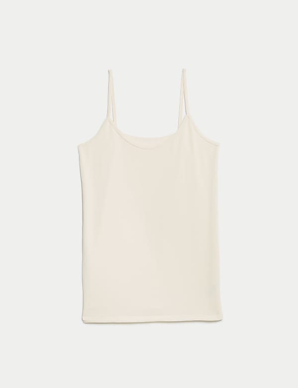 Heatgen&trade; Medium Thermal Strappy Vest - US