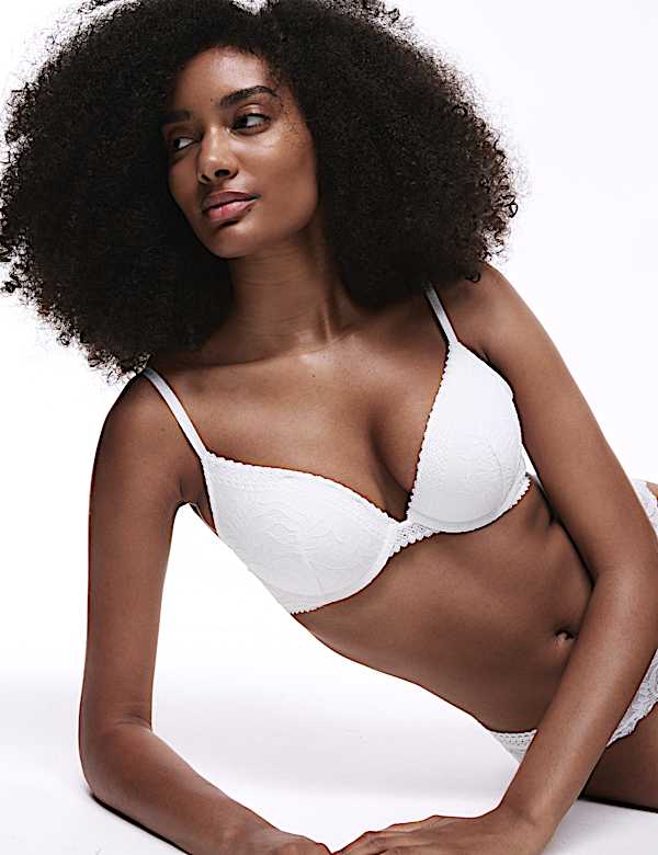 Flexifit™ Lace Wired Push-Up Bra A-E