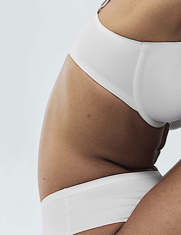 Body Invisibles&trade; Non-Padded Wired Demi Cup Bra (A&ndash;E) - DE