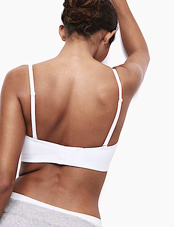 Flexifit&trade; Non Wired Strapless Bra (A-E) - JO