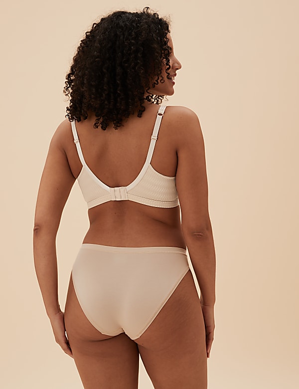 Non-Wired Full Cup T-Shirt Bra