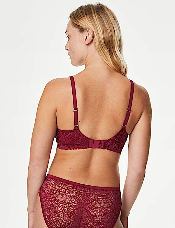 Body Soft&trade; Non Wired Plunge Bra A-E