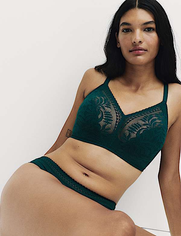 Flexifit™ Lace Non Wired Bralette F-H