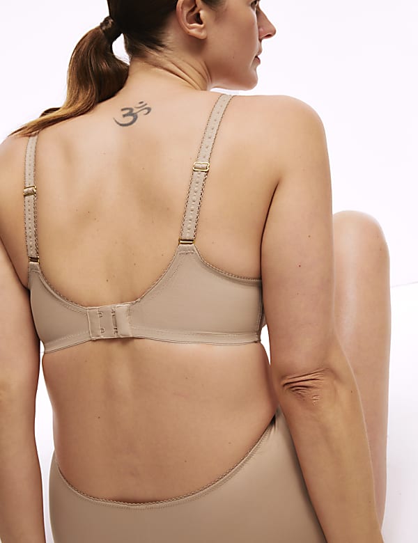 Daisy Embroidery Wired Plunge Bra F-H