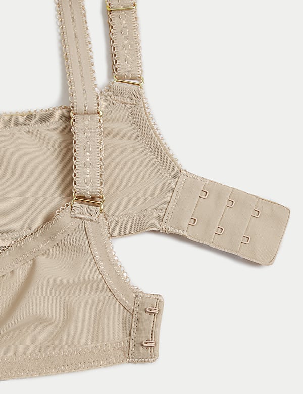 Daisy Embroidery Wired Plunge Bra F-H