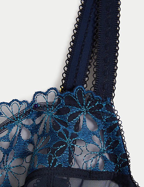 Daisy Embroidery Wired Plunge Bra F-H