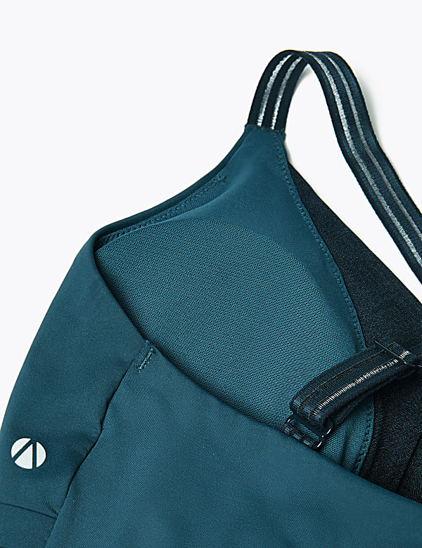 Medium Impact Padded Sports Bra A-DD