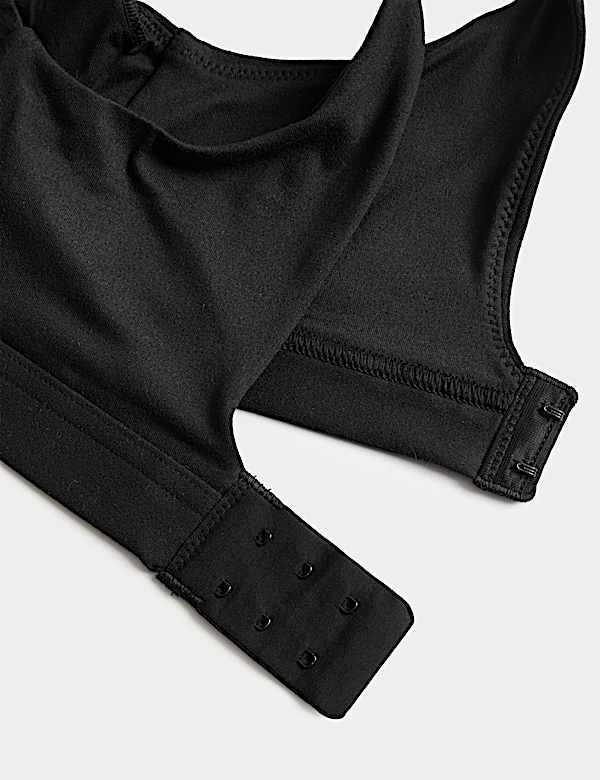 Low Impact Cross Over Sports Bra (A-E)