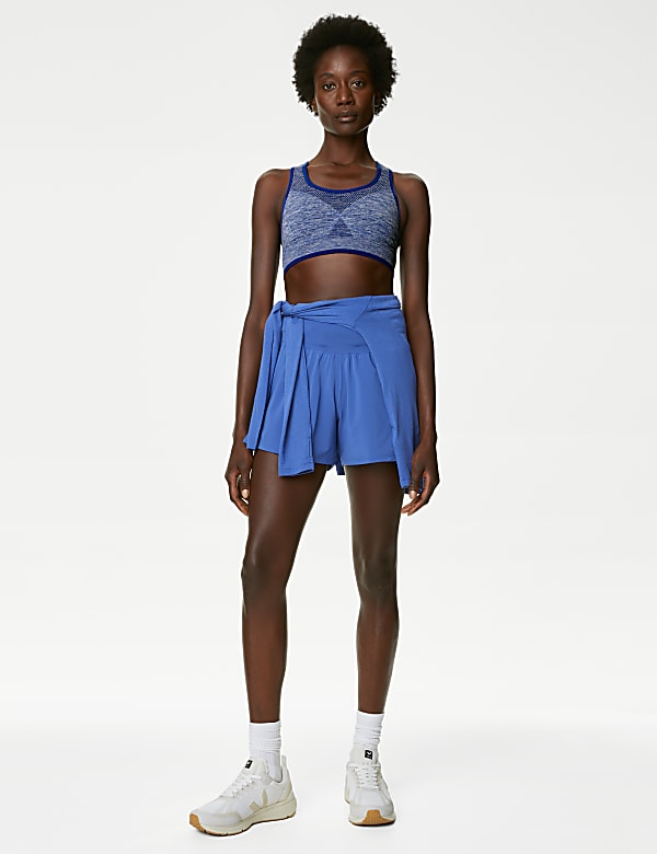 Reversible Seamless Medium Support Sports Bra