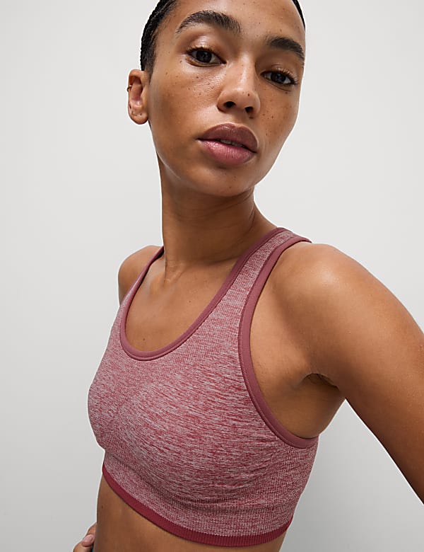 Reversible Seamless Medium Support Sports Bra