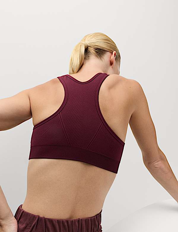 Reversible Seamless Medium Support Sports Bra