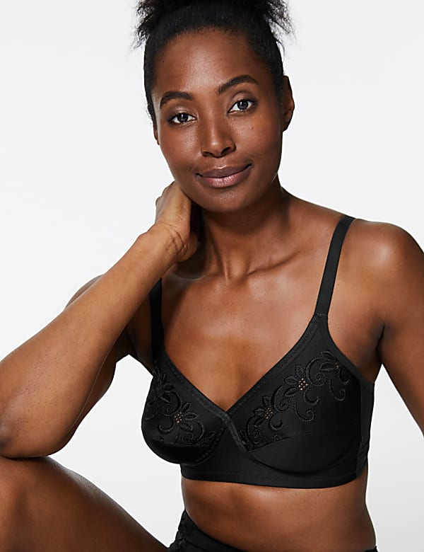 Floral Embroidered Crossover Non-Wired Full Cup Bra A-E
